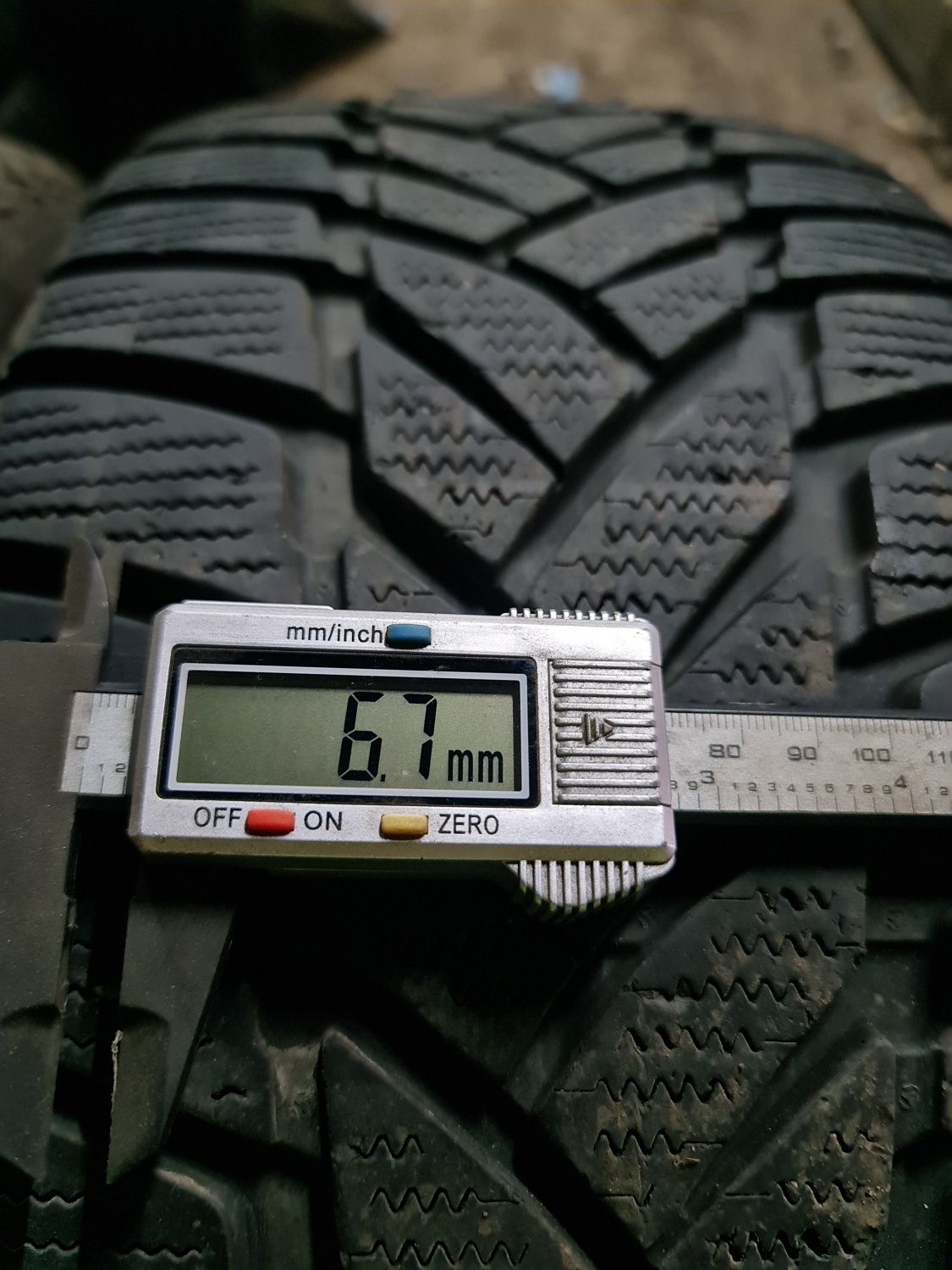 4× Шини Dunlop Winter Sport 215/55 R17 Germany