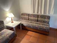 Camas-sofa , em pinho maciço