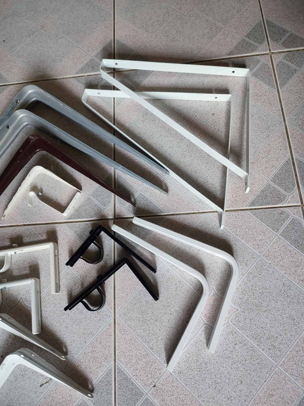 Вешалки IKEA уголки вішалки кутники під поличку под полку