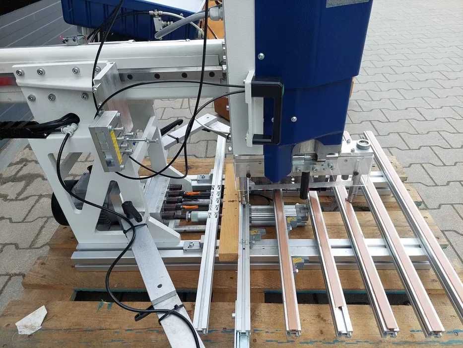 wiertarka pod zawiasy Hettich