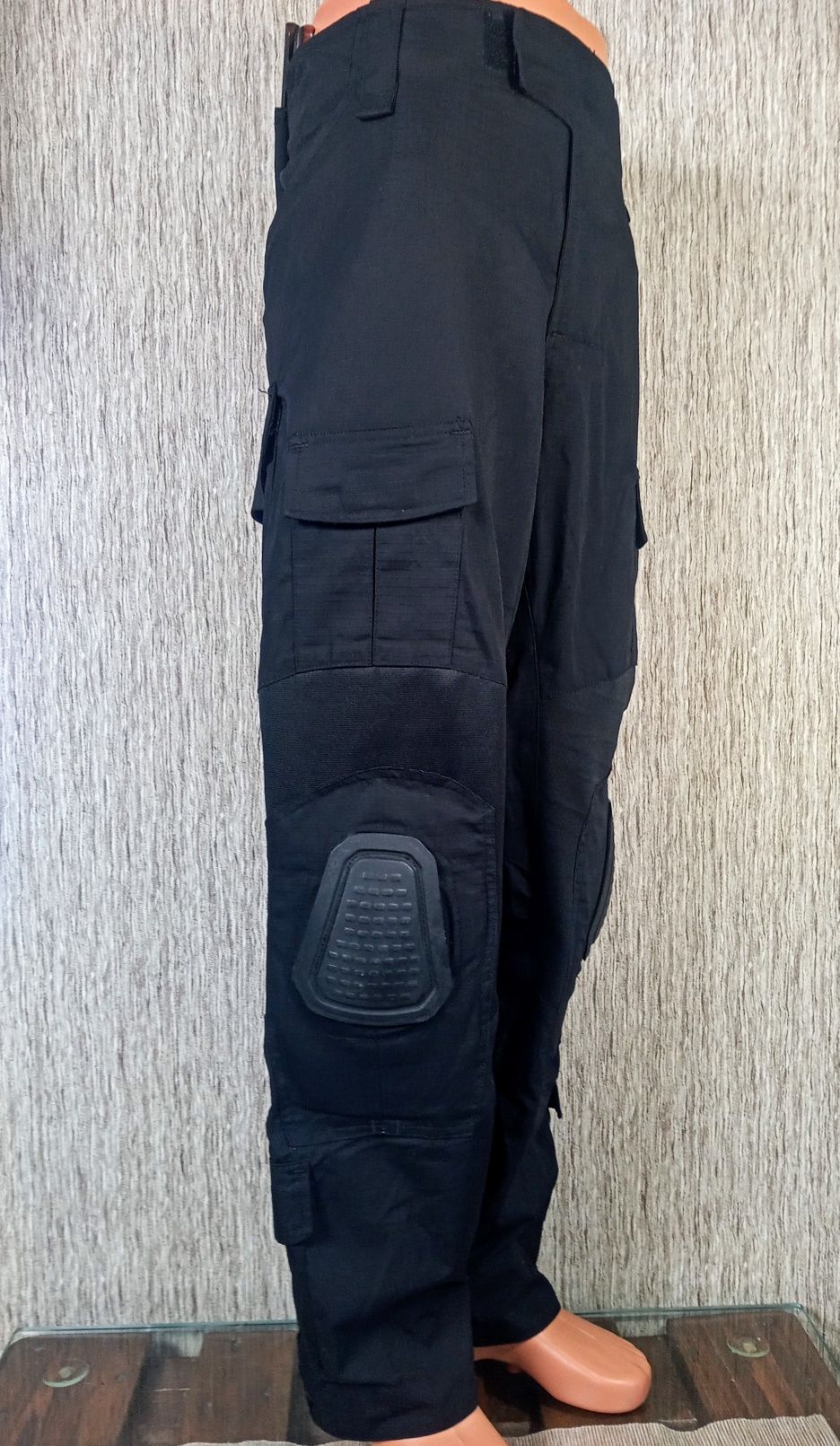 Spodnie taktyczne Predator Combat Pants firmy Invader Gear r.L