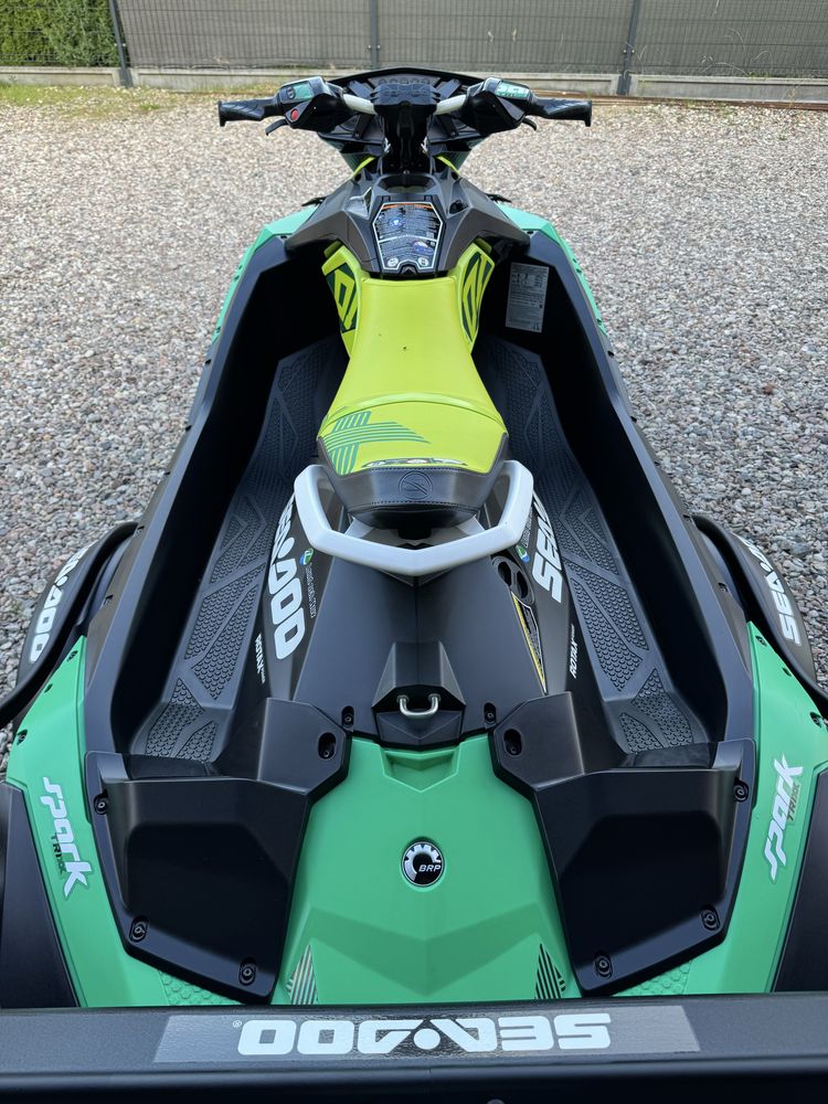 Sea Doo Spark Trixx 2up 2020 przyczepa Click&Go Głośnik+DODATKI