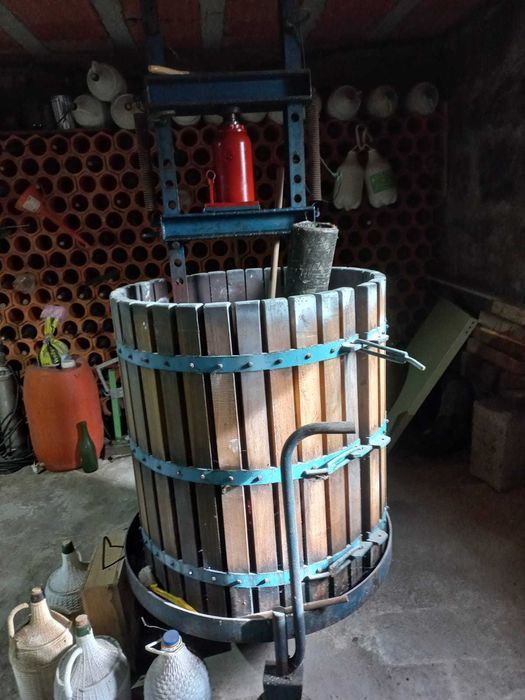 Espremedeira uvas hidraulica