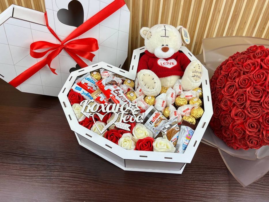 Солодкий подарунок / подарунковий бокс/ Подарунок до дня закоханих