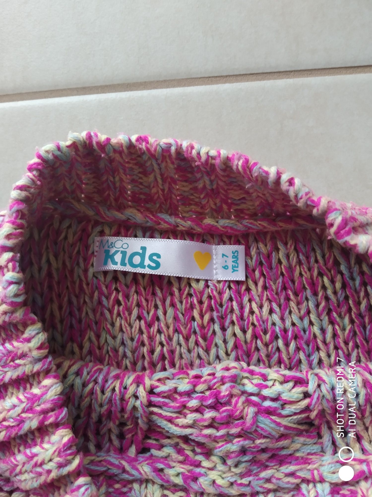 Sweterek M&Co Kids 6-7lat