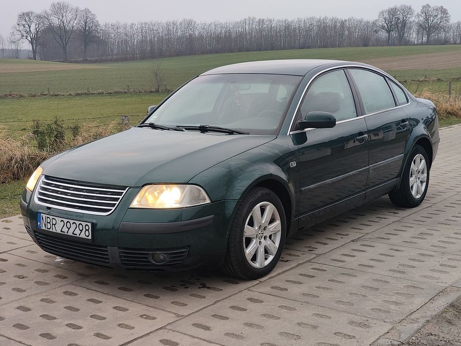 Passat B5 FL 1.8t Climatronic el.lusterka el.szyby central zamek