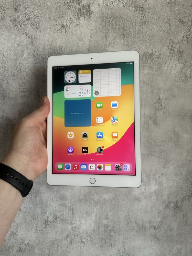 iPad 6 128Gb Wi-FI