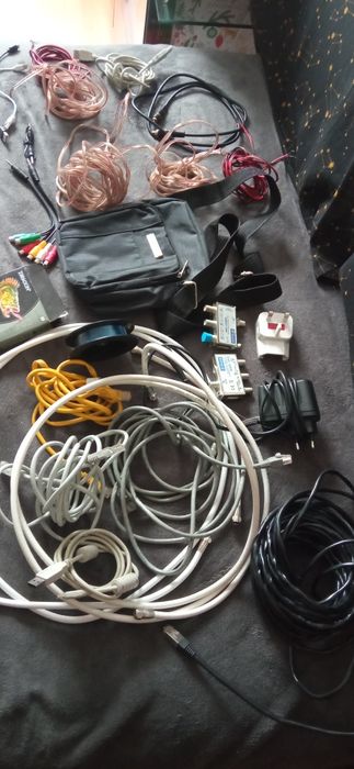 Kable coaxial głośnikowe internetowe przedłużacz USB    saszetka