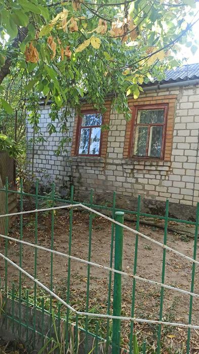 Будинок в аварiйному станii