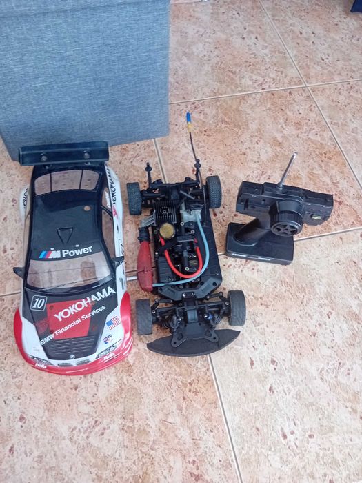 Carrinho rc kyosho fazer como novo