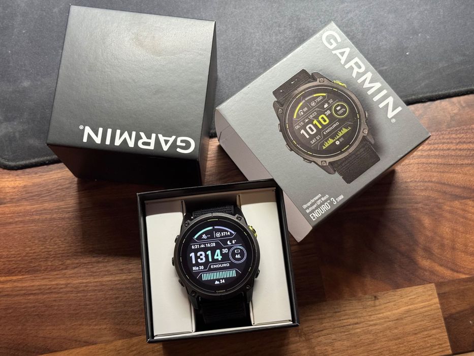 GARMIN Enduro 3 - 51 mm SOLAR Sapphire Carbon Gray Tytan