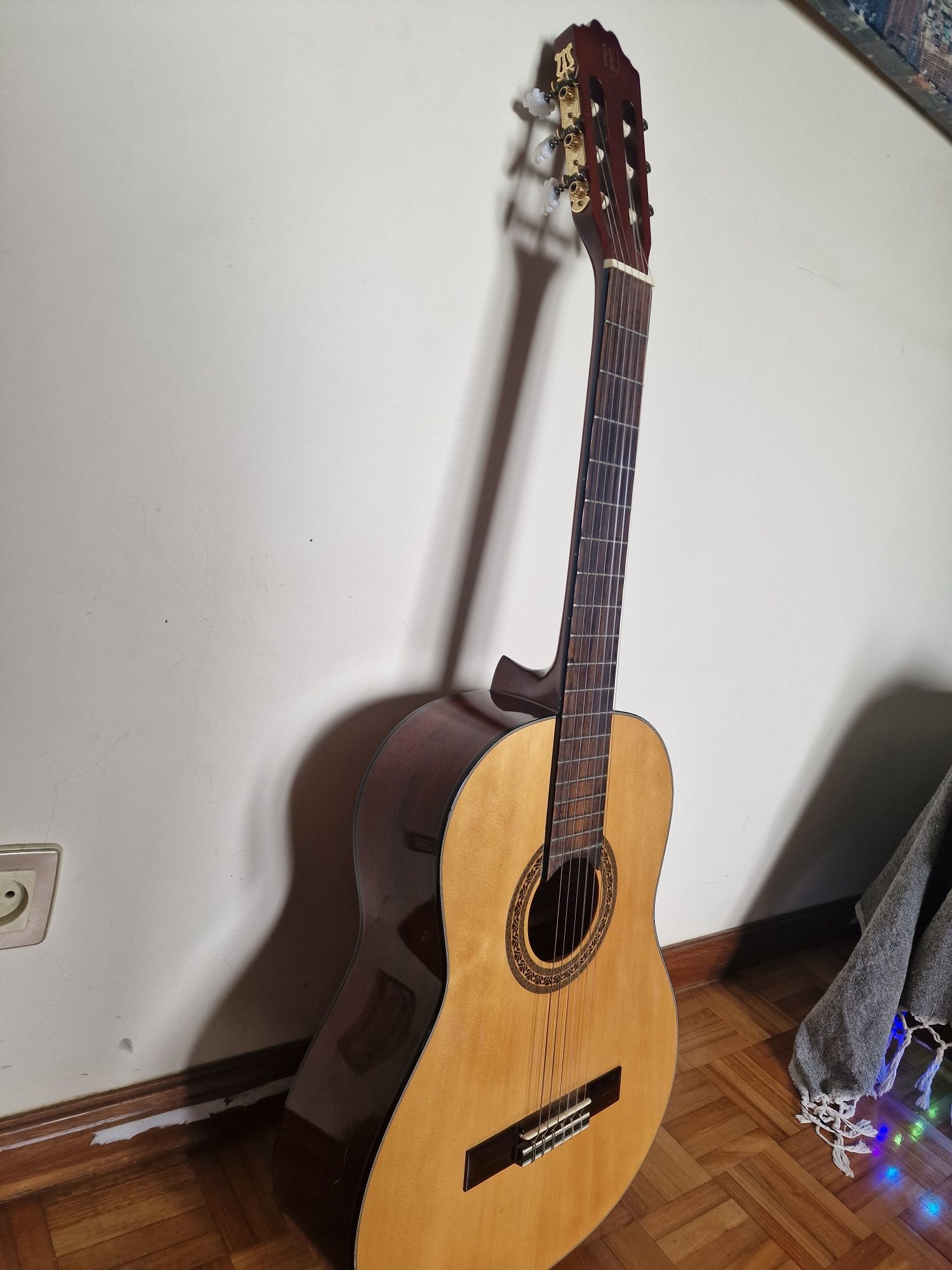 Guitarra Pablo Romero TC9070 + mochila novo