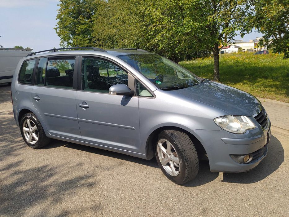 Volkswagen Touran 2007 sprowadzony z Niemiec zare. w PL  FV  7-OSOBOWY