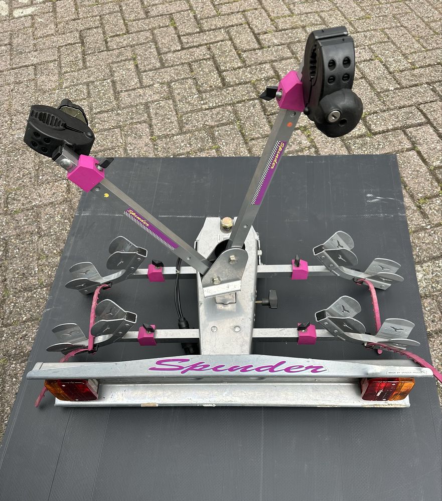 Spinder/Condor bagaznik rowerowy na hak.
