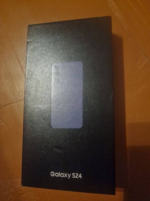 Продам  Самсунг s24 8/128