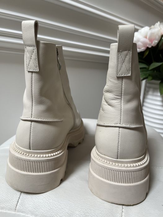 Зимні черевики 39 р