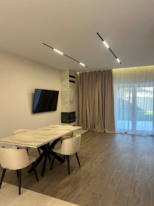 Продаж елітного котеджу | New Village