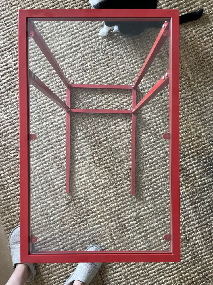 Mesa de apoio vermelha IKEA