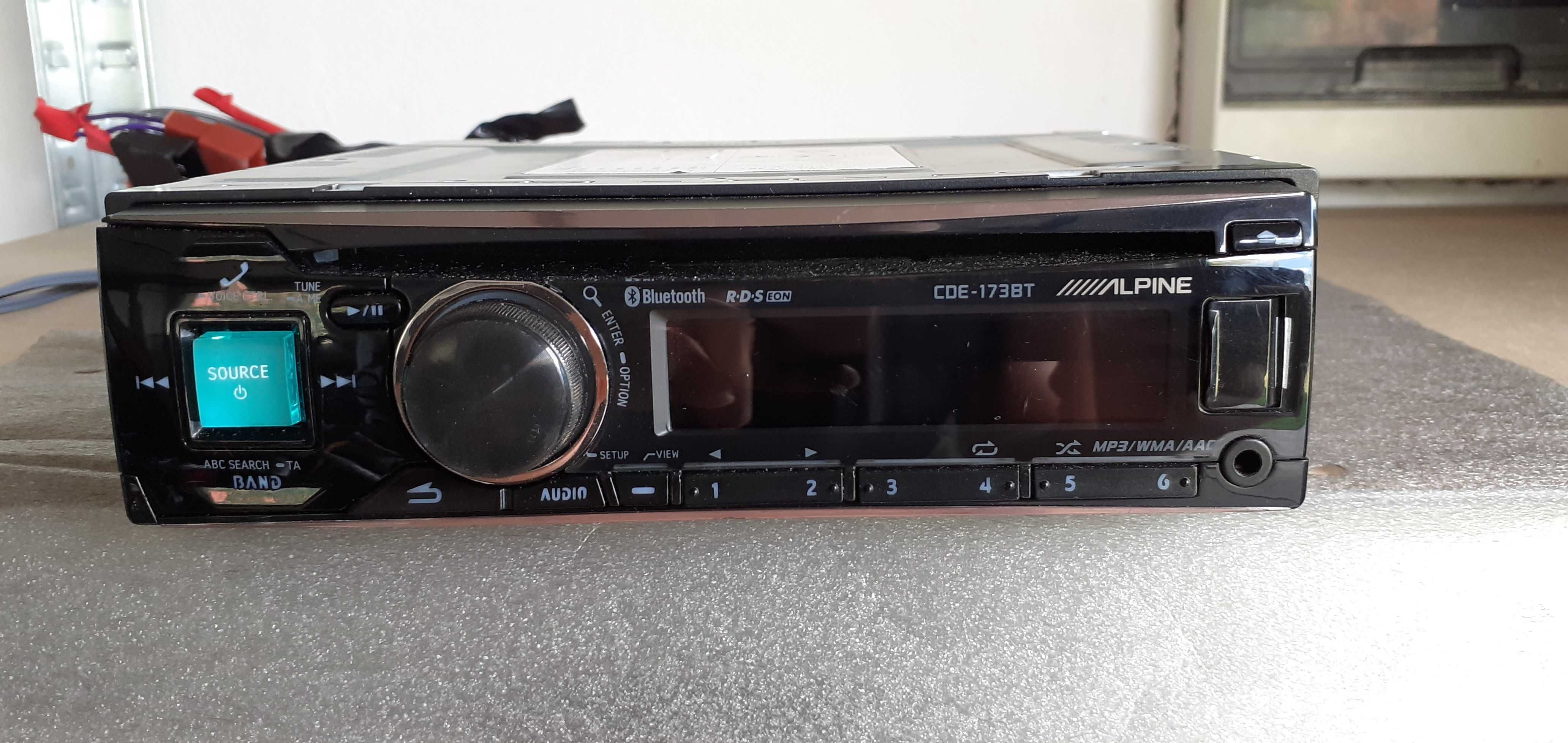 Radio Alpine CDE-173BT