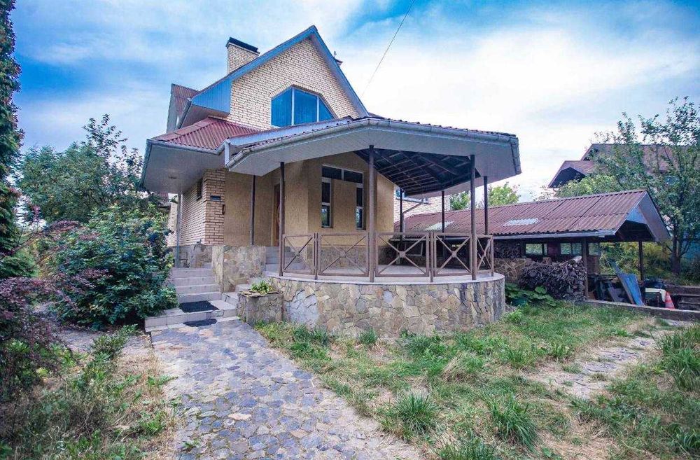 Просторий будинок у котеджному містечку “Дідовиця”, Вишгород