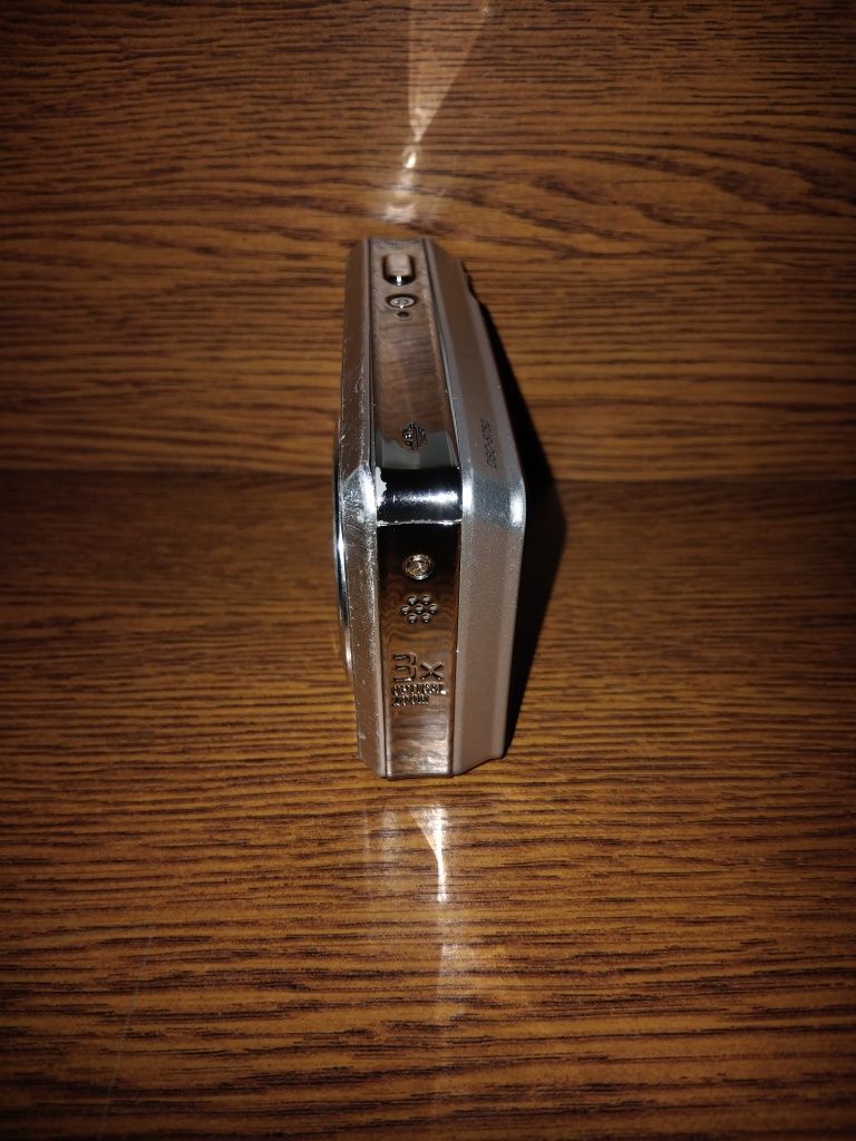 Sony Ciber Shor S750 цифровий фотоапарат