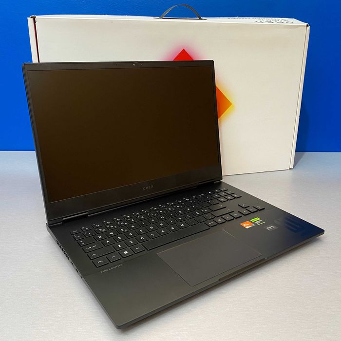 HP Omen 16-XF0000NP - 16.1" FHD (Ryzen 7 7840HS/32GB/1TB SSD/RTX 4060)