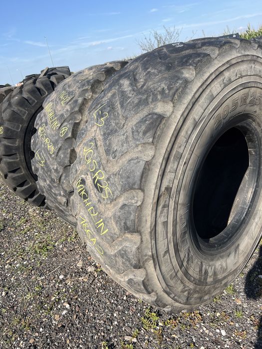 Opona używana 20,5R25