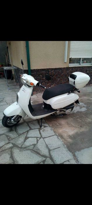 Vendo moto daelin 125