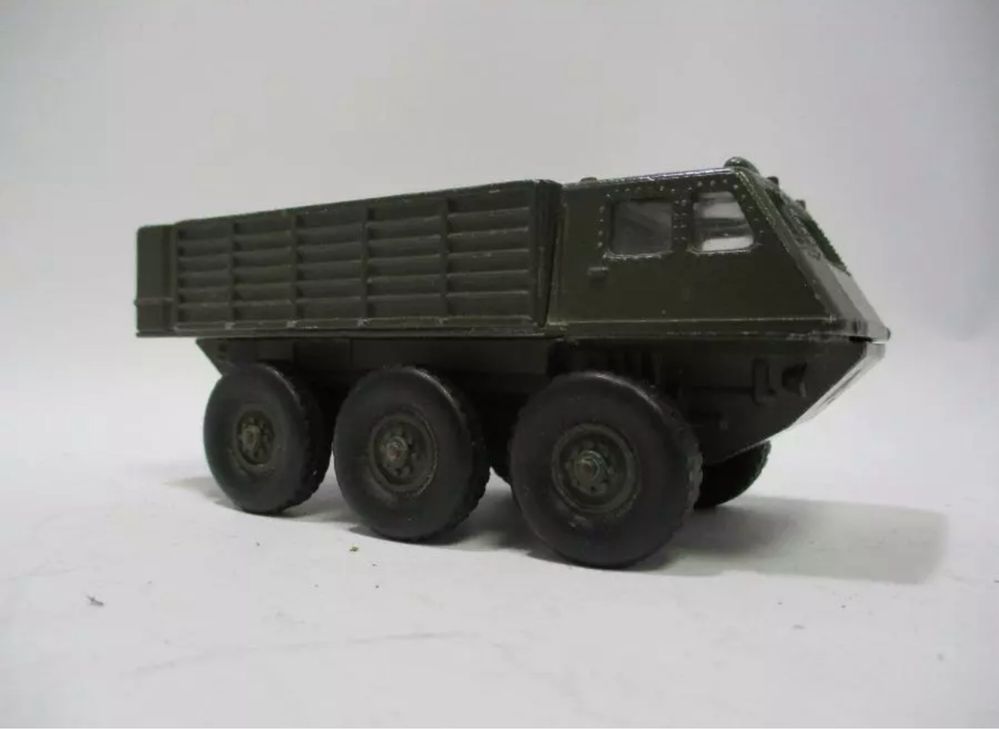 Miniatura Berliet Alvis da solido