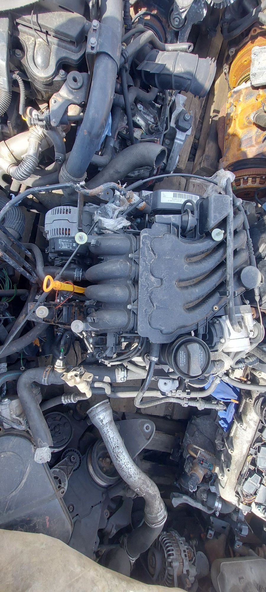 Продам Двигун AKL 1.6 8V для Volkswagen Skoda Audi Seat