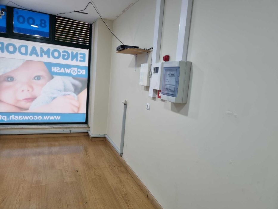 Aluguer de Espaço para Manicure, Pedicure e Massagens.