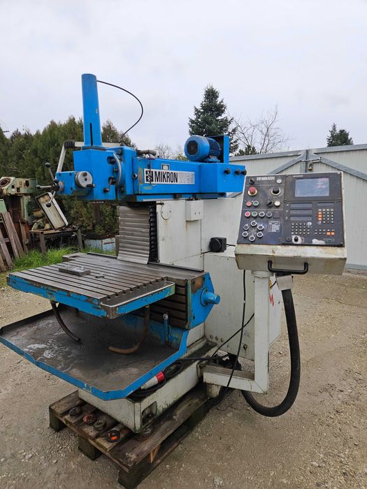 Frezarka narzędziowa Mikron z bogatym osprzętem