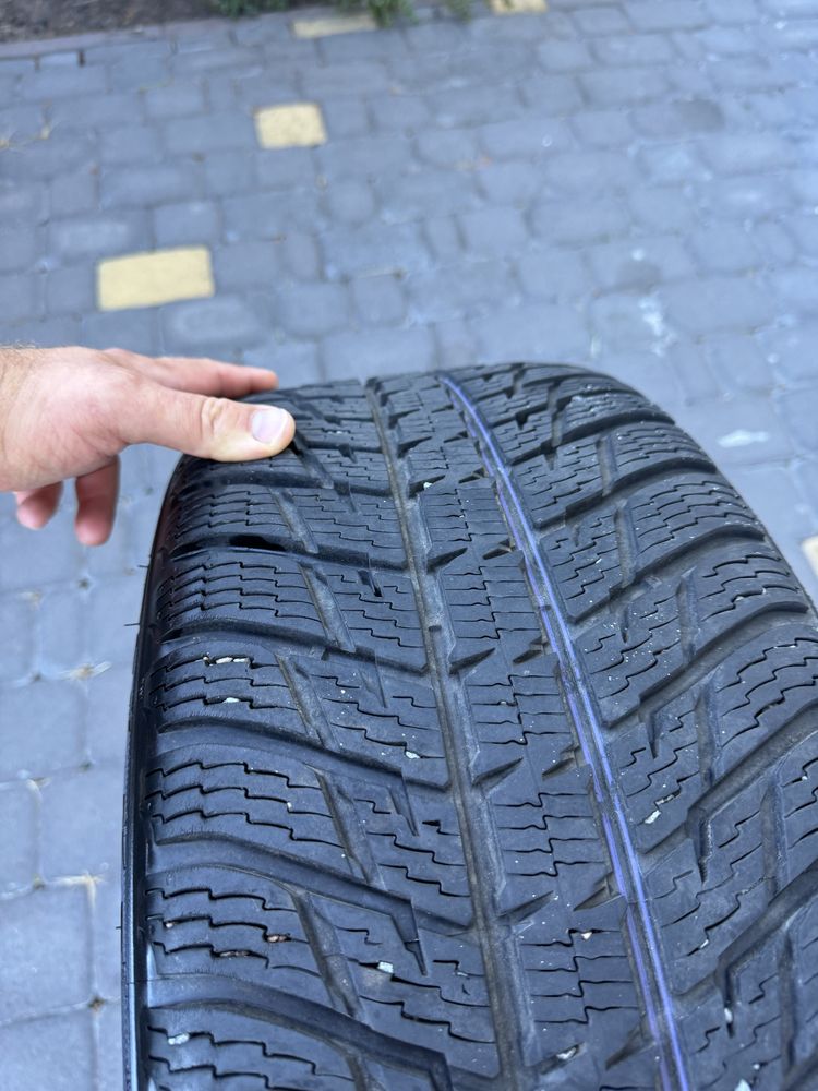 235/55 R17  103HXL.  Nokian диски з резиною Audi, VW Tiguan