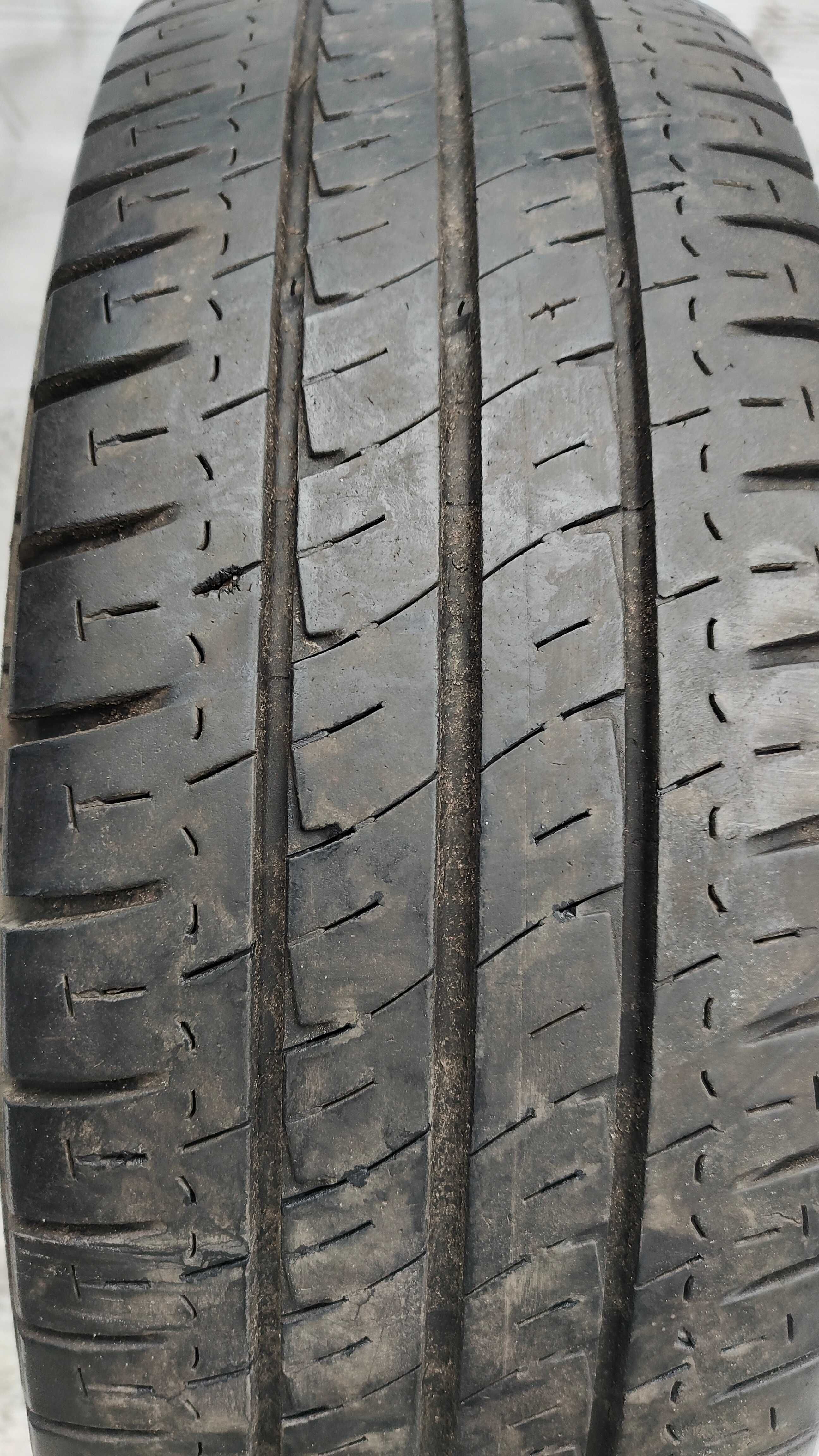 Opona Letnia 215/65/16C Michelin Agilis