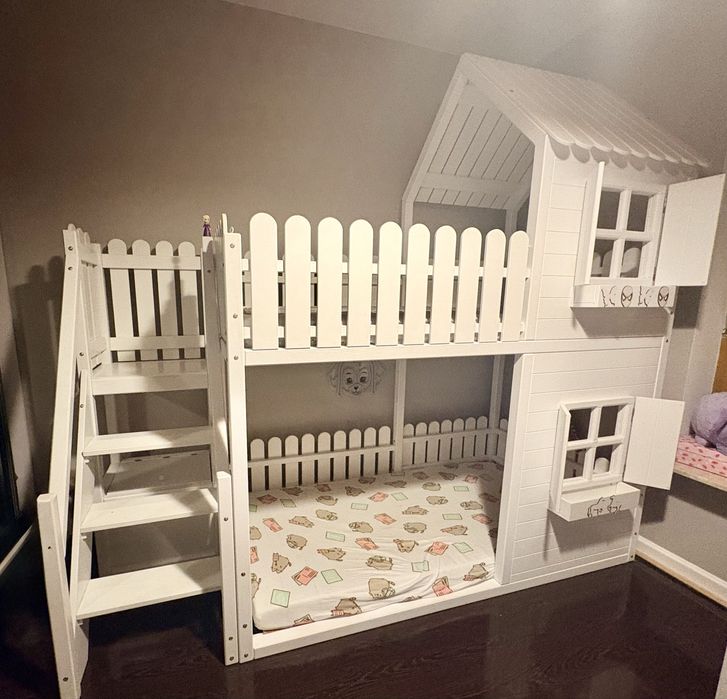Piekne lóżko piętrowe