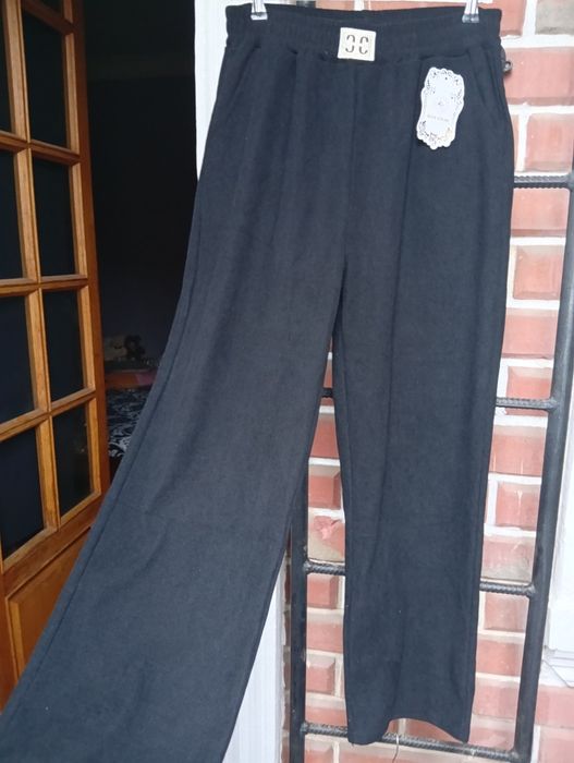 Брюки типа палаццо на резинке вельвет новые