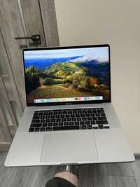 Macbook pro 16 2019 core i9 32/1tb amd pro 5500m 4gb