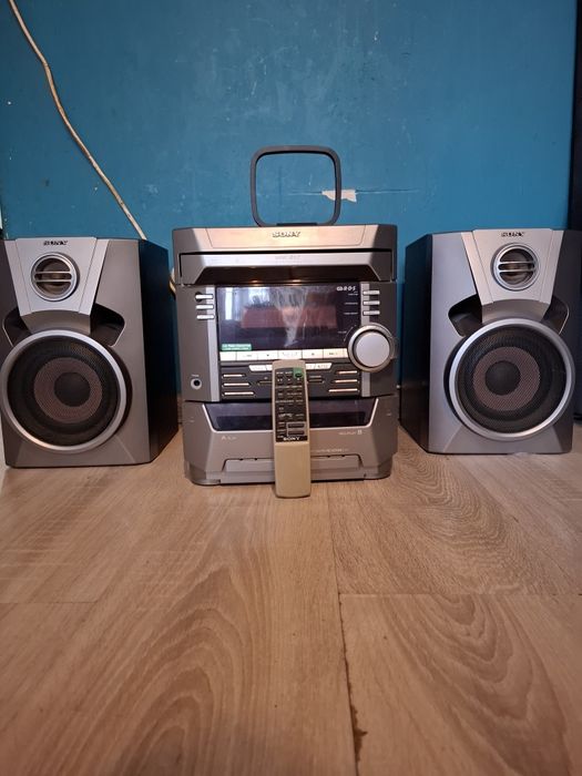 Sprzedam wieże sony