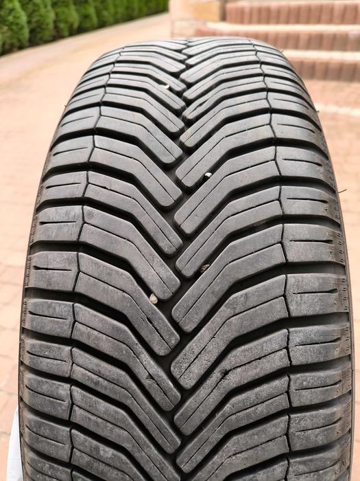 Opony Michelin Crossclimate 225/60/R17