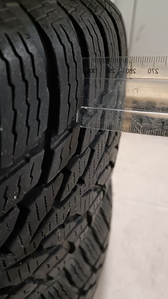 Nokian opony zimowe 205/55/R16
