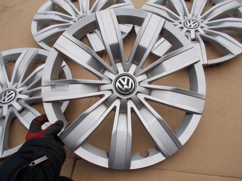 4x Kołpaki 17 VW Tiguan II Passat Golf Jetta Touran Caddy / oryginał