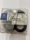 Втулка поддомкратного отверстия Mercedes W202 W208 W210 А0089979881