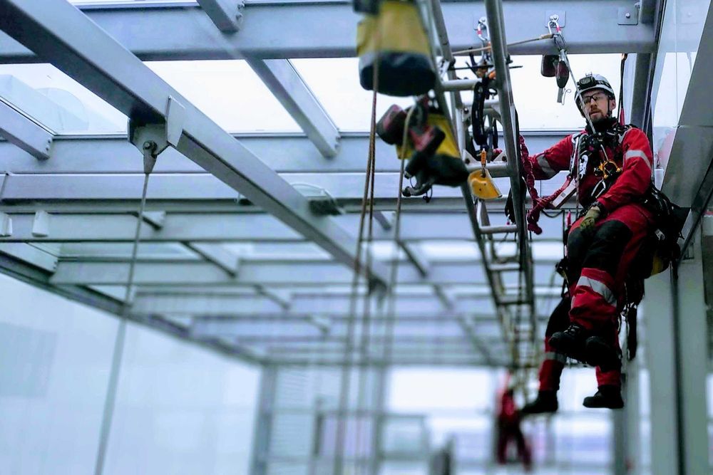 Высотник, верхолаз, альпинист, промальп, высотные работы