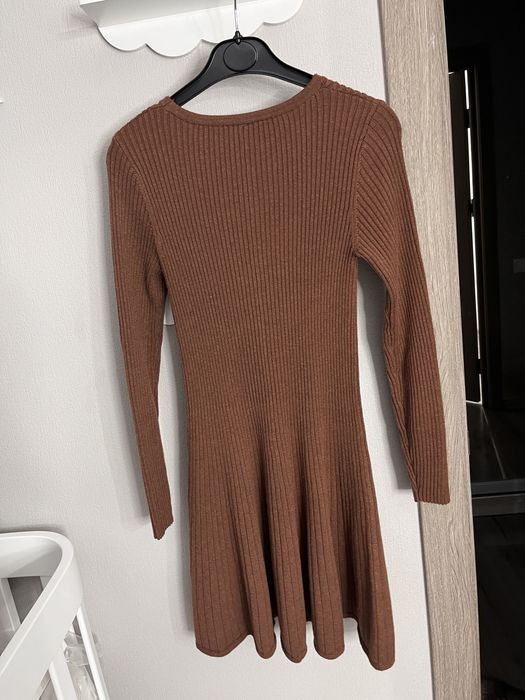 Сукня в чудовому стані