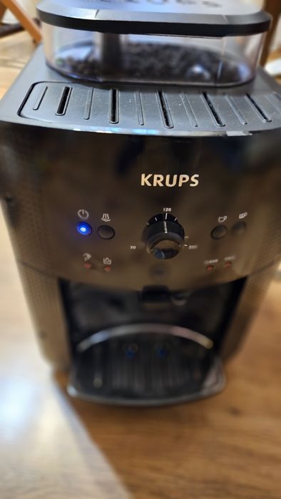 Кофемашина Krups ea81