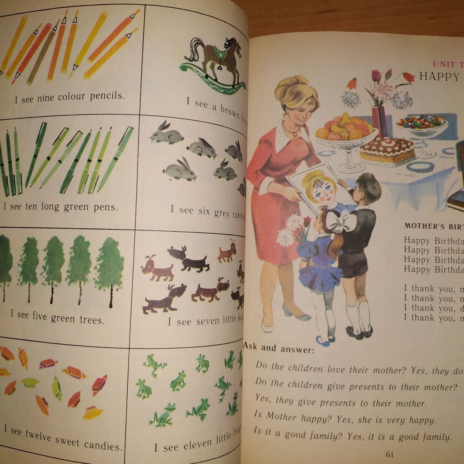 Детская книга Амамджян Play and learn English