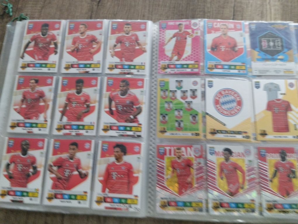 Karty piłkarskie prawie cały zespół fc Bayern Monachium