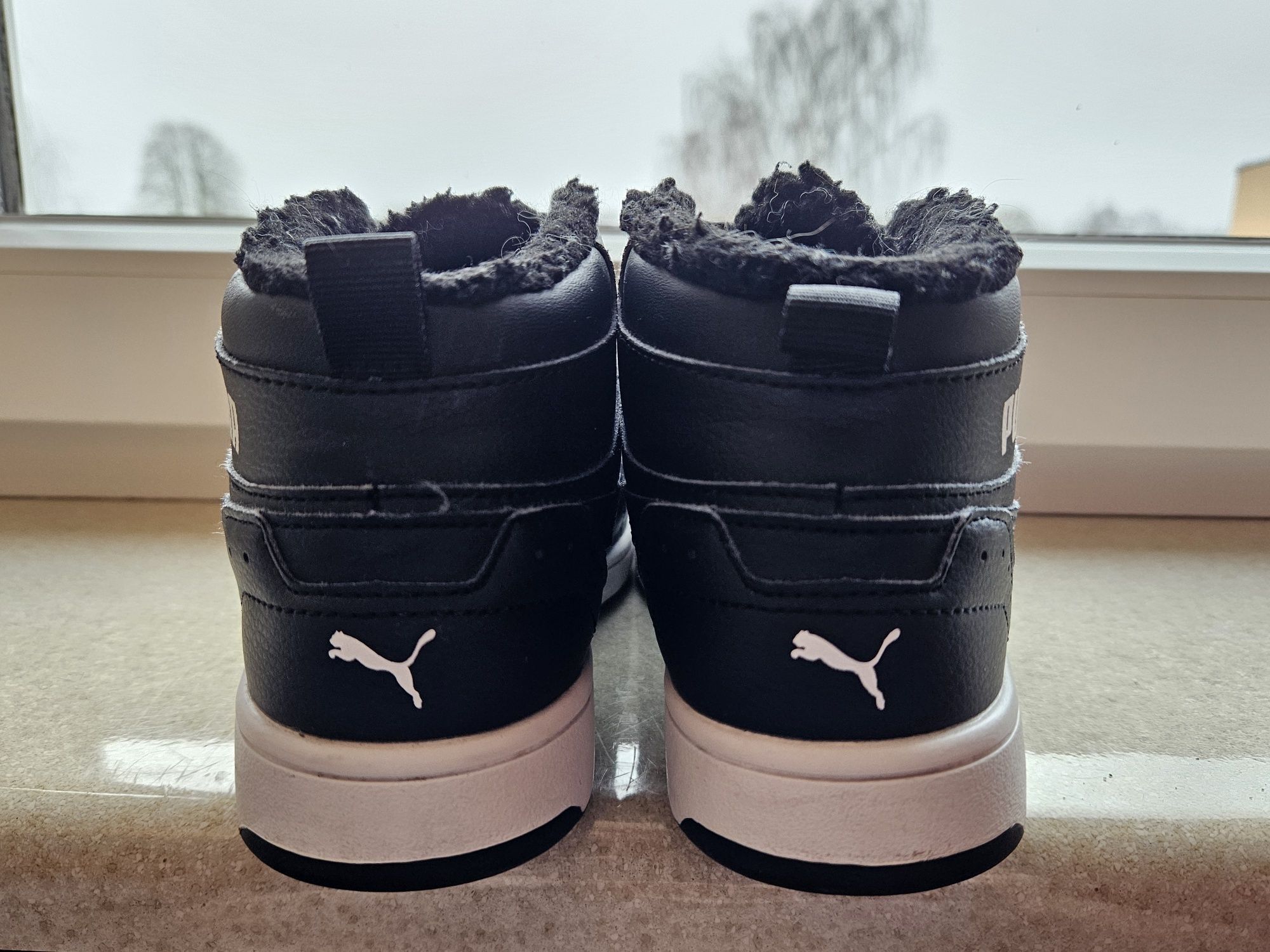 Zimowe buty unisex Puma, rozmiar 34