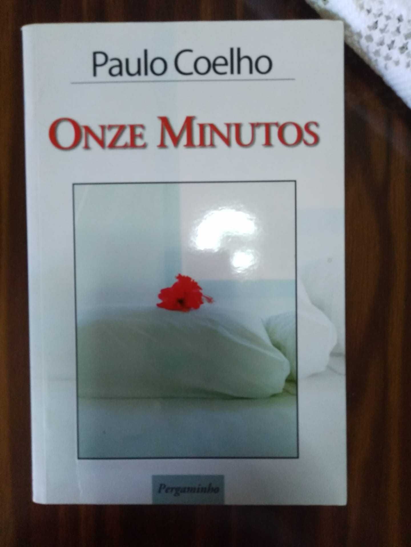 Romances variados - livros em bom estado