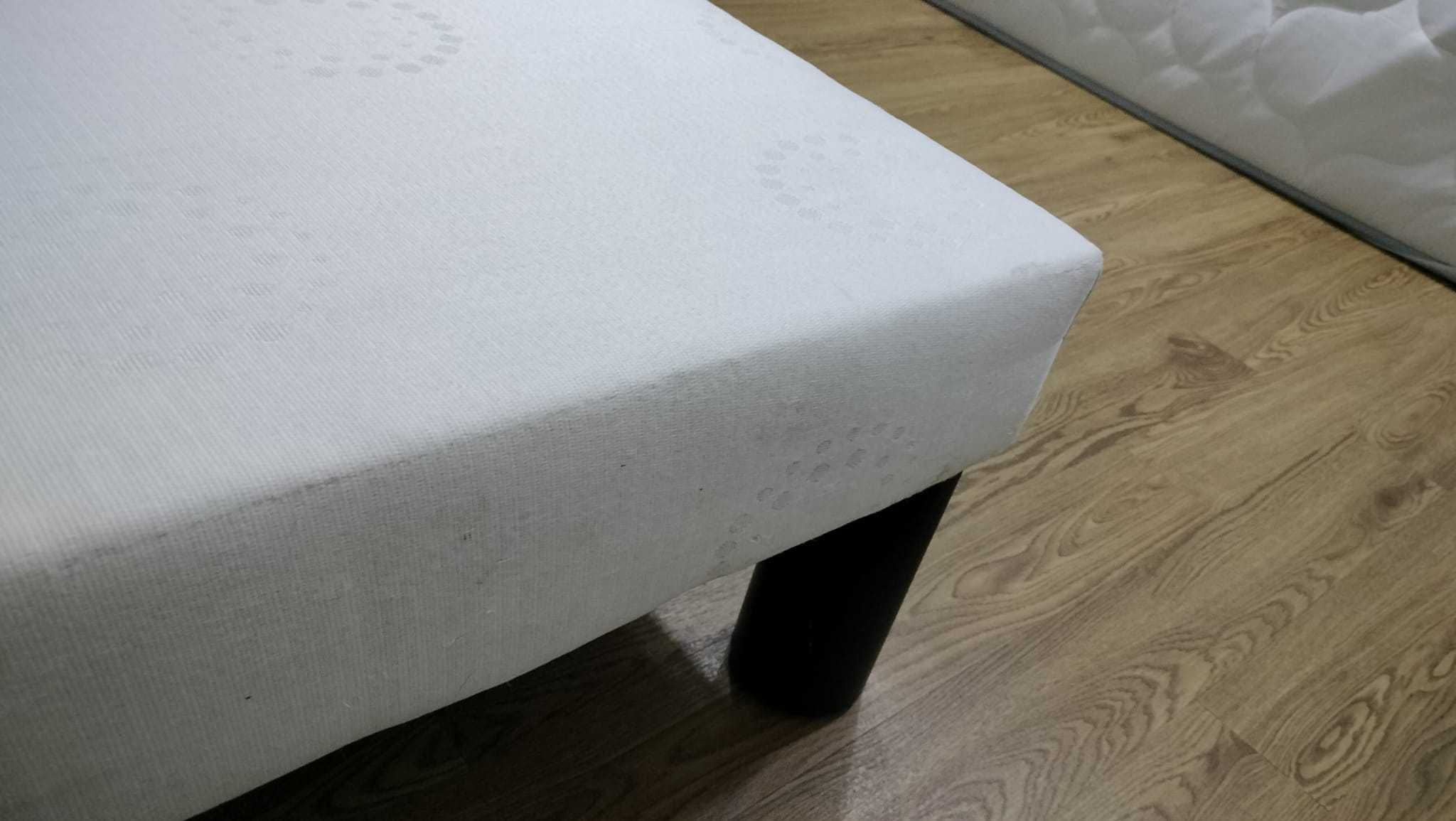Estrado de cama de casal 200 x 160 cm